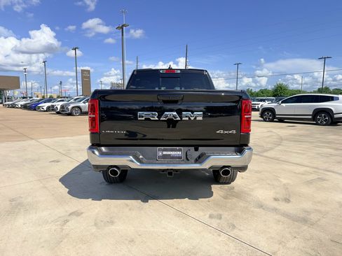 Used 2026 RAM 1500 Limited AWD/4WD image 9