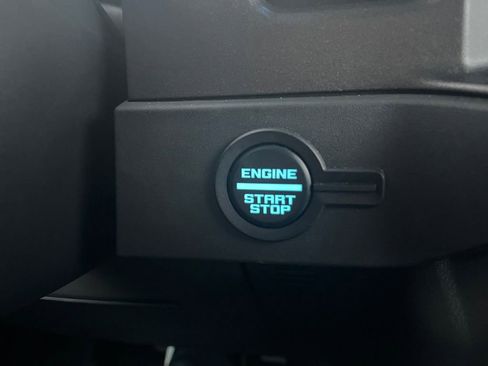 Used 2025 Ford Bronco Big Bend image 30