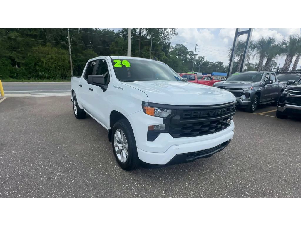 Used 2024 Chevrolet Silverado 1500 Custom AWD/4WD image 8