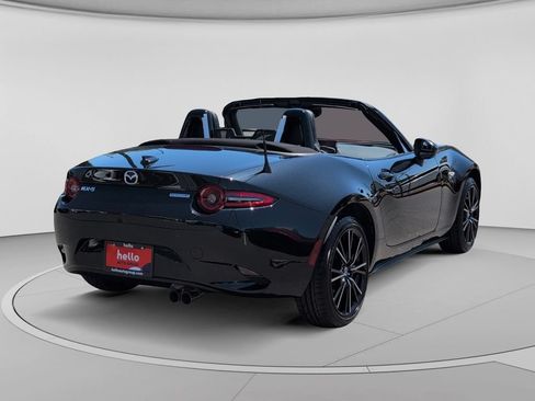 New 2026 MAZDA MX-5 Miata Grand Touring RWD image 17