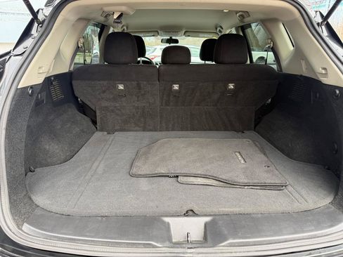 Used 2019 Nissan Murano S AWD/4WD image 13