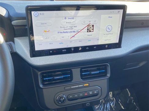 New 2025 Ford Maverick XLT image 15