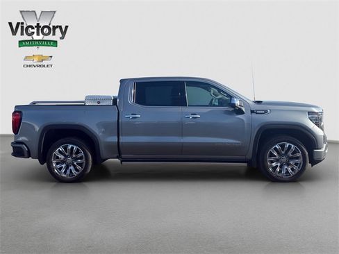 Used 2023 GMC Sierra 1500 Denali w/ Denali Reserve Package image 7