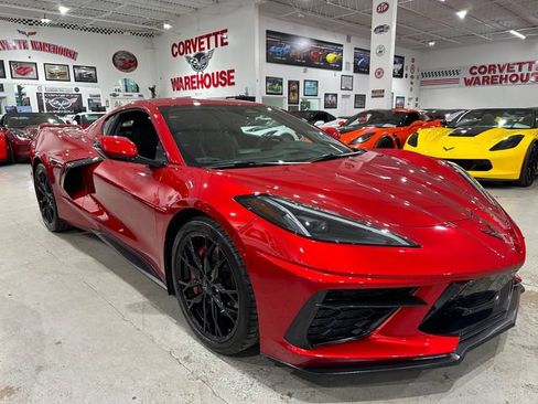 Used 2024 Chevrolet Corvette Stingray Premium Cpe w/ Z51 Performance Package RWD image 24