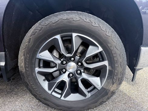 Used 2024 Chevrolet Silverado 1500 LT image 22