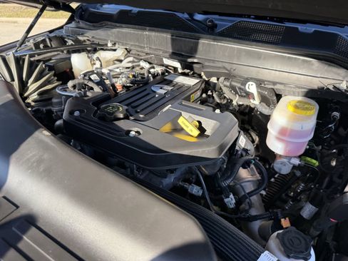 Used 2025 RAM 2500 Lone Star image 32