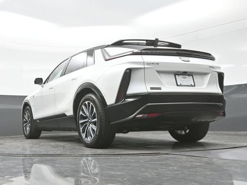 Certified 2024 Cadillac Lyriq Sport AWD/4WD image 25