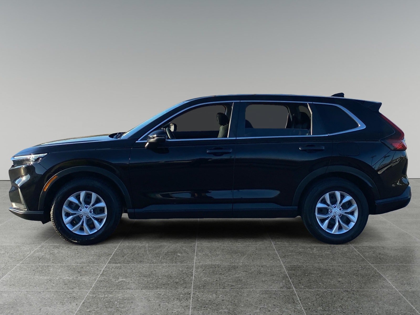 Used 2025 Honda CR-V LX image 2
