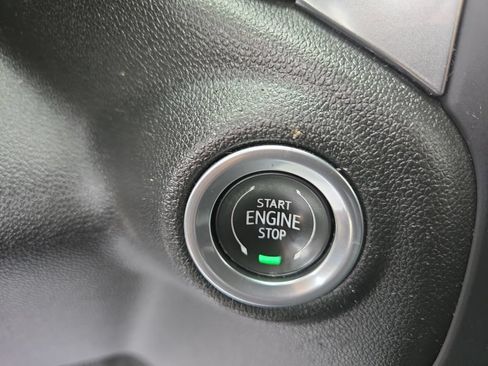 Used 2022 Chevrolet Silverado 1500 RST w/ Safety Package AWD/4WD image 32