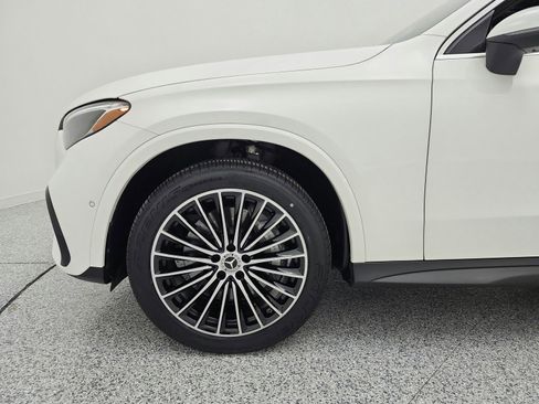 Used 2023 Mercedes-Benz GLC 300 image 25
