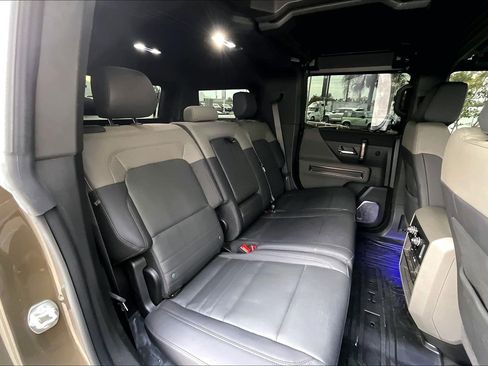 Used 2025 GMC Hummer EV 3X AWD/4WD image 27