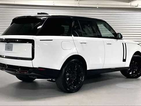New 2026 Land Rover Range Rover SE AWD/4WD image 4