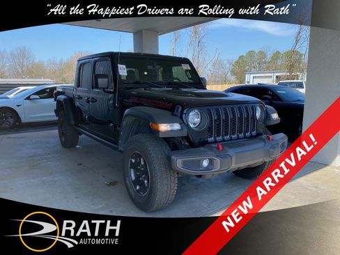 Used 2022 Jeep Gladiator Rubicon w/ Trailer Tow Package image 4