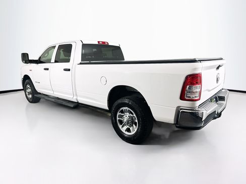Used 2022 RAM 2500 Tradesman w/ Chrome Appearance Group RWD image 5