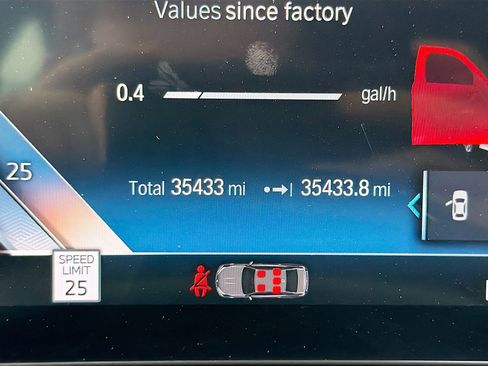 Certified 2024 BMW 330i Sedan image 41