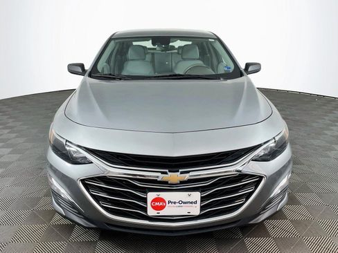 Used 2023 Chevrolet Malibu LS FWD image 2
