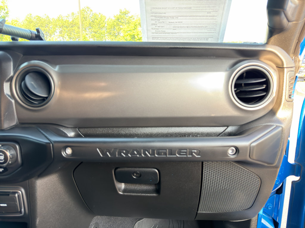Used 2023 Jeep Wrangler Unlimited Sport AWD/4WD image 20