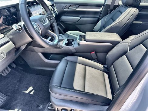New 2026 GMC Terrain Denali AWD/4WD image 24