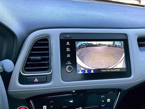 Used 2020 Honda HR-V EX image 13