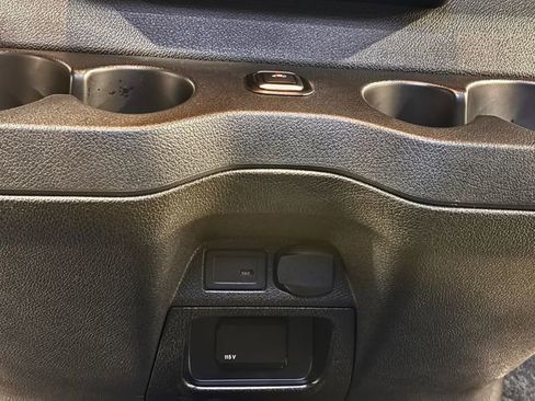 New 2025 Mercedes-Benz Sprinter 2500 image 38