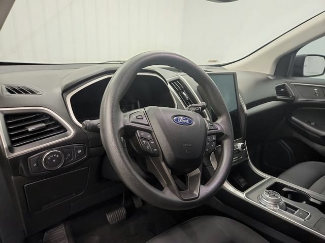 Used 2021 Ford Edge SE FWD image 18
