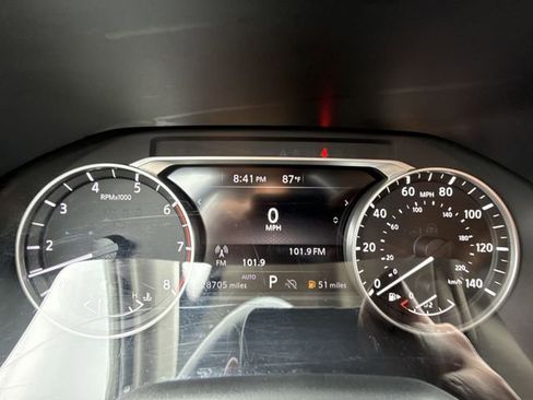 Used 2024 Nissan Rogue SV AWD/4WD image 15
