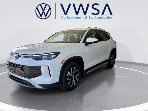 New 2026 Volkswagen Tiguan S FWD image 3