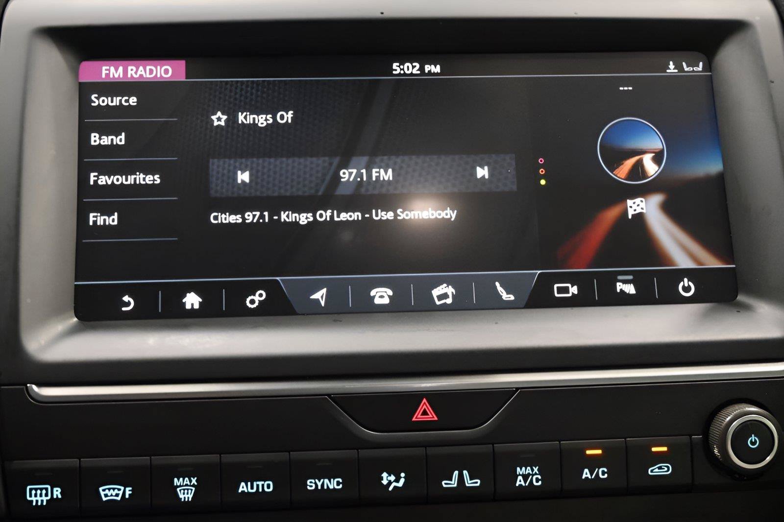 Used 2019 Jaguar E-PACE S AWD/4WD image 30