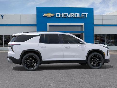 New 2026 Chevrolet Traverse LT w/ Driver Confidence Package image 38