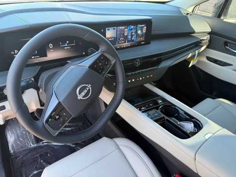 New 2026 Nissan Murano SV AWD/4WD image 14