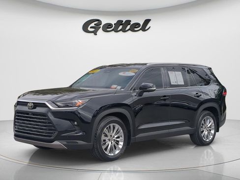 Used 2024 Toyota Grand Highlander AWD image 1