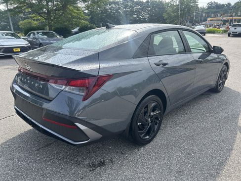 New 2026 Hyundai Elantra Sport FWD image 31