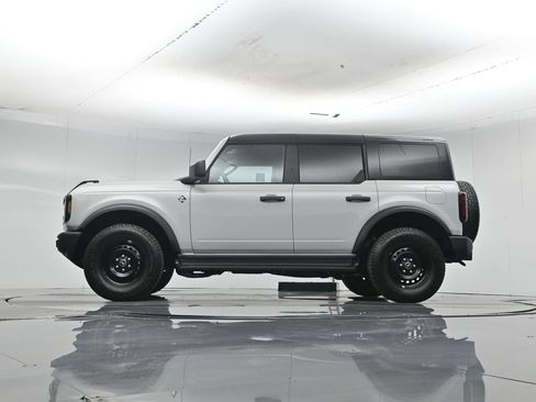 Used 2026 Ford Bronco Outer Banks AWD/4WD image 49