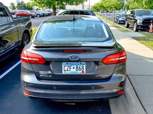 Used 2018 Ford Focus Titanium FWD image 5