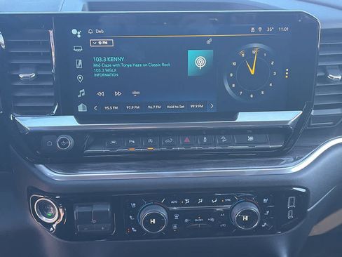 Used 2024 Chevrolet Silverado 1500 LTZ image 15