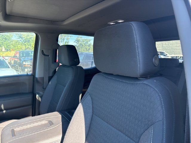 Used 2021 GMC Sierra 1500 Elevation w/ Preferred Package AWD/4WD image 9