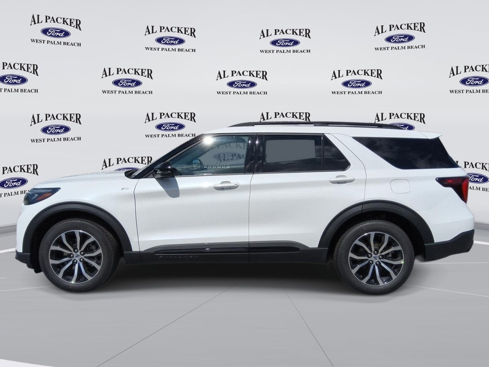 New 2027 Ford Explorer ST-Line w/ Premium Package RWD image 2