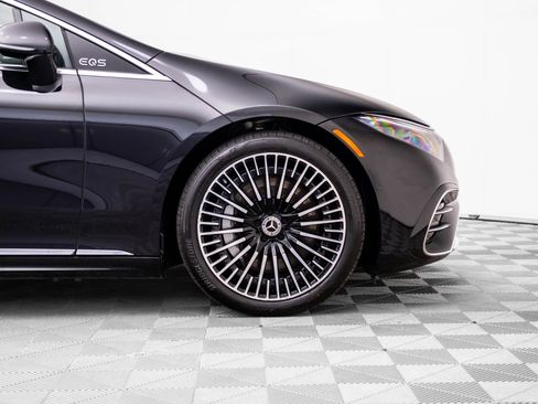 Used 2023 Mercedes-Benz EQS 580 4MATIC Sedan image 36