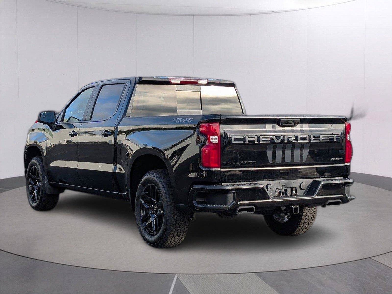 New 2026 Chevrolet Silverado 1500 RST AWD/4WD image 3