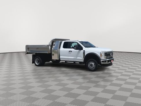 New 2026 Ford F550 4x4 Supercab Super Duty image 36