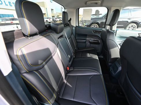 New 2026 Ford Maverick Lobo image 23