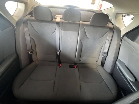 Used 2025 Kia K4 FWD image 37