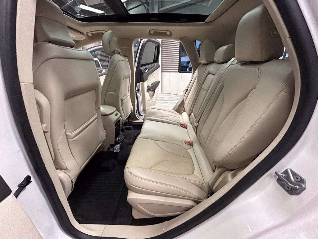 Used 2018 Lincoln MKC Reserve FWD image 51