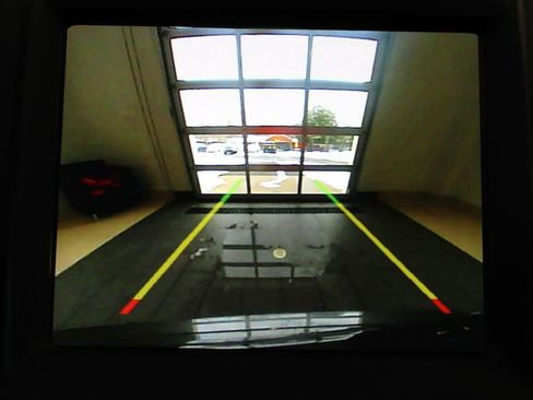 Used 2023 Chrysler 300 Touring L w/ Popular Equipment Group image 15