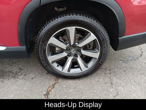 Used 2023 Honda Pilot Elite image 9