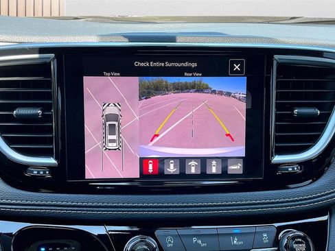 New 2026 Chrysler Pacifica Limited w/ Trailer Tow Group FWD image 14