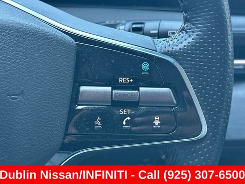 Used 2023 Nissan Ariya FWD image 39