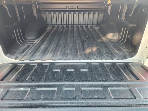 Used 2018 Chevrolet Colorado Z71 image 30