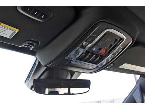 Used 2021 RAM 1500 Laramie AWD/4WD image 25