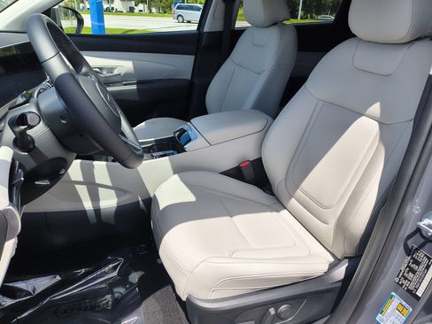 Used 2025 Hyundai Tucson SEL FWD image 21
